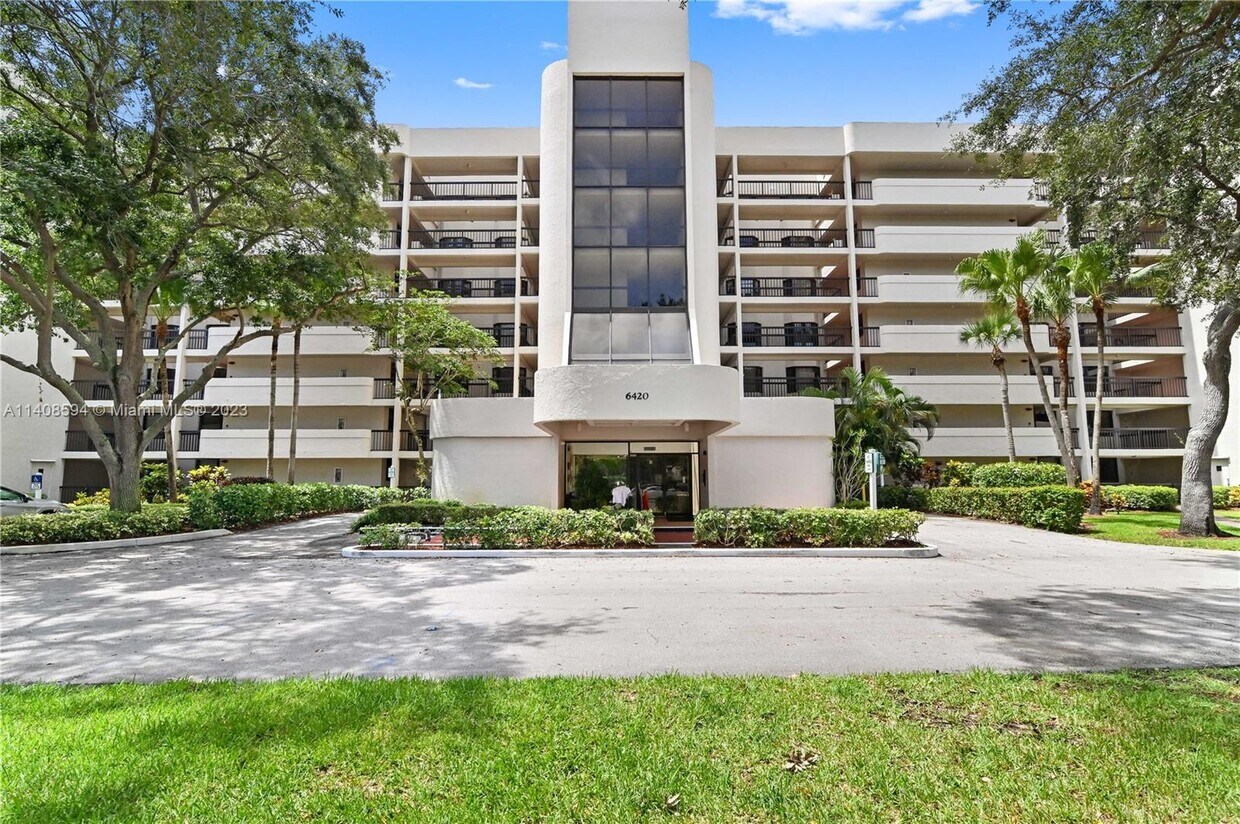 Primary Photo - 6420 Boca Del Mar Dr