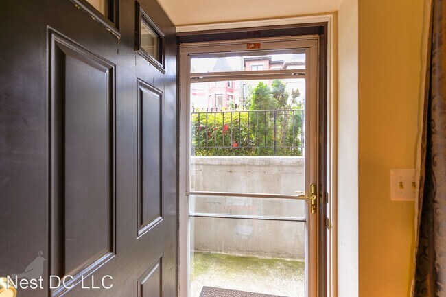 Foto del edificio - 1 br, 1 bath House - 70 Rhode Island Ave N...