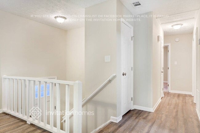 Foto del edificio - 3477 Tarragon Dr