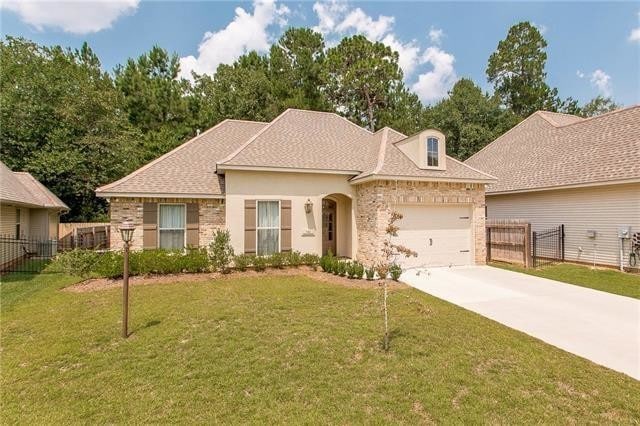 Building Photo - 584 Bateleur Way