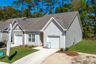 Building Photo - Covey Homes Tallahassee