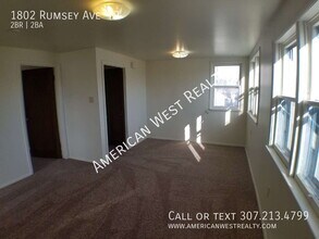 Building Photo - 1802 Rumsey Ave
