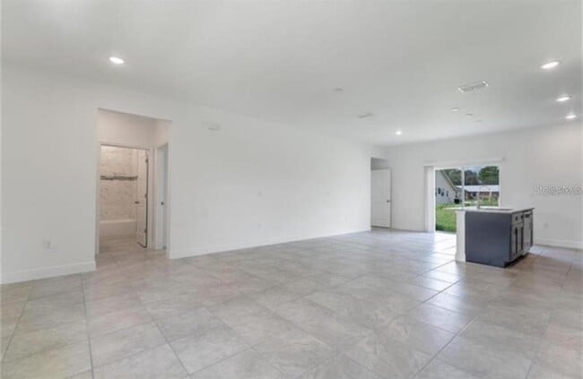 Foto del edificio - 3389 SW 126th Lane Rd