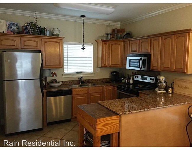 Foto del edificio - 3 br, 2.5 bath House - 120 Armand Oaks