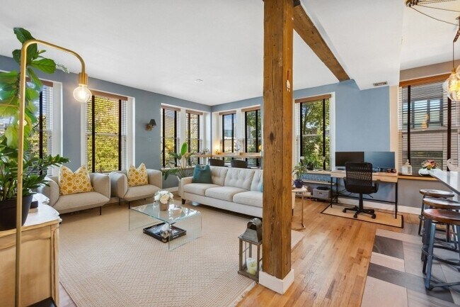 Foto del edificio - 109 Hamilton St