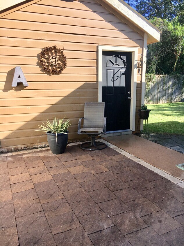 Foto principal - 621 Fairbanks St