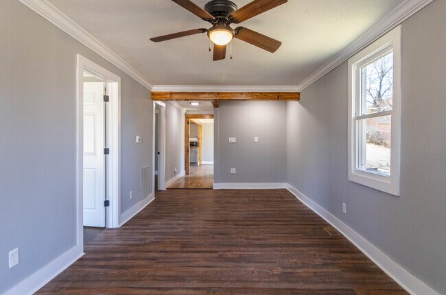 Foto del edificio - 1900 Edgewood Ave