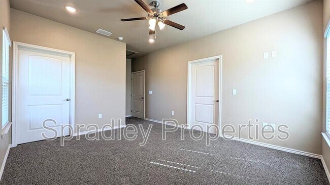 Building Photo - 1083A Hibiscus Dr