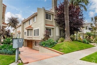 Building Photo - 515 N Elena Ave