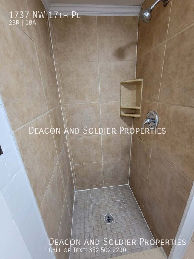 Foto del edificio - 1737 NW 17th Pl