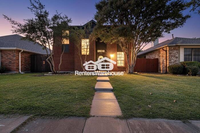 MOVE IN READY Rare Carrollton Home - MOVE IN READY Rare Carrollton Home