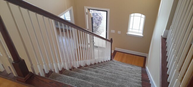 Building Photo - 4 bedroom 2.5 bath home in The Arbor's Sub...