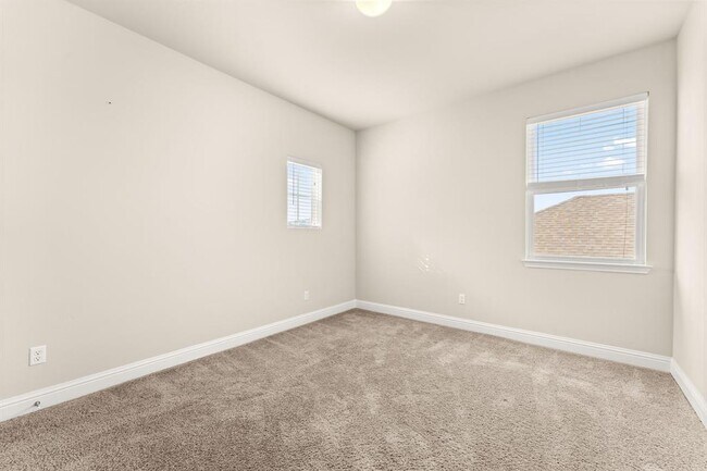 Foto del edificio - 5600 Rio Chama Cove