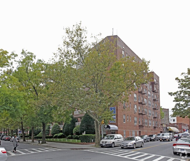 Building Photo - 770 Ocean Pky