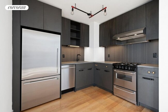 Building Photo - 54 Noll St