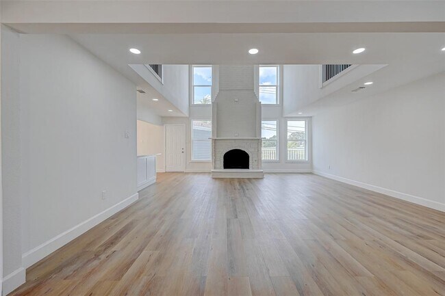 Foto del edificio - 3618 Covey Trail Dr