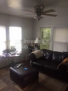 Building Photo - Nice Apartment in the heart of Montrose