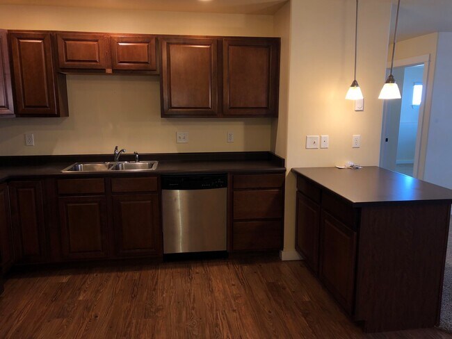 Foto del edificio - Dog Friendly - 2bed/2bath Condo - Great Lo...