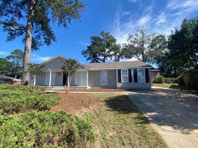 Foto del edificio - 134 Sycamore Ct