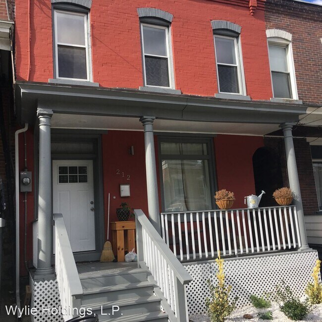 Foto del edificio - 2 br, 1 bath House - 212 57th Street