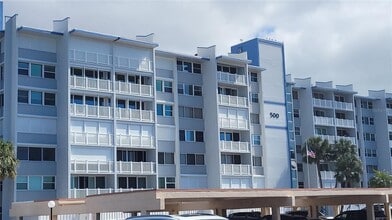 Building Photo - 500 Treasure Island Causeway