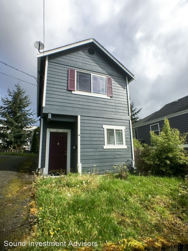 2 br, 2 bath House 2020 E Spruce St House for Rent in Seattle, WA