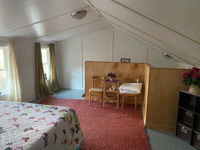 Building Photo - 1151 Pen Park Rd