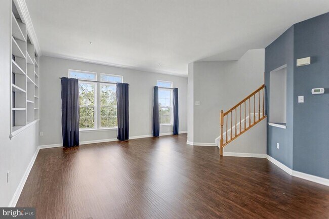 Foto del edificio - 5034 Strawbridge Terrace