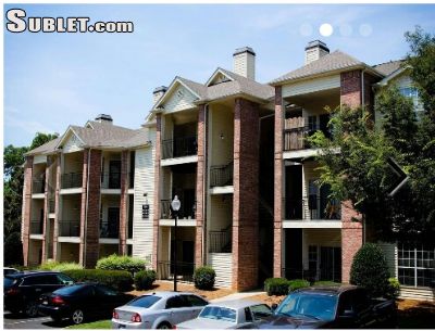 Building Photo - 5915 Sycamore Hill Ln