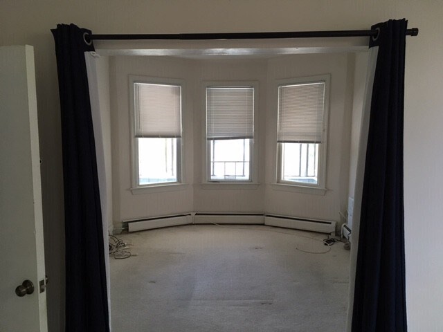 Building Photo - 91 W 46th St