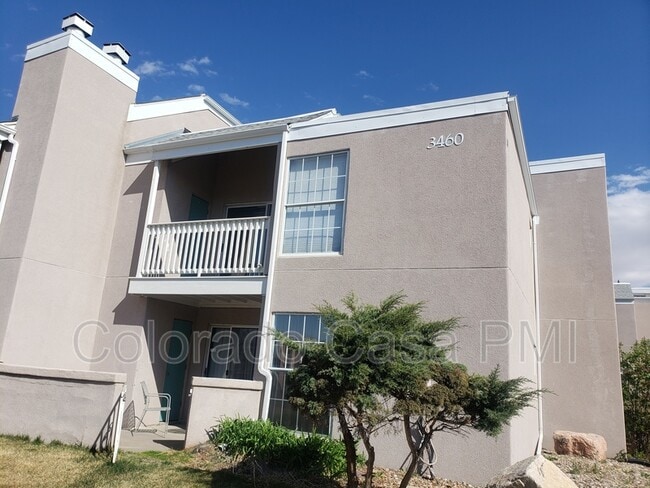 Building Photo - 3460 Parkmoor Village Dr