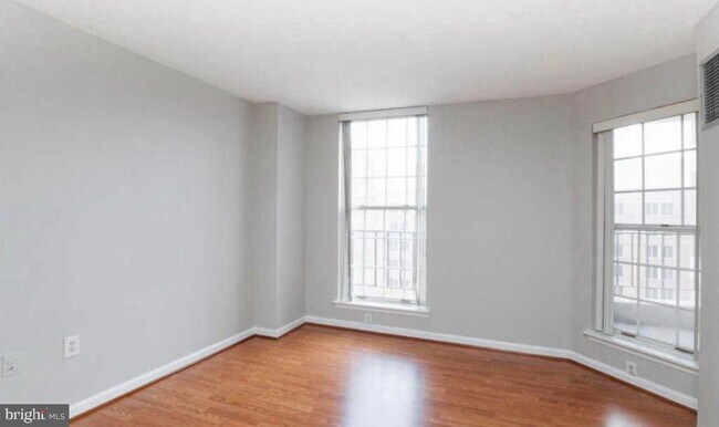 Foto del edificio - 1230 23rd St NW