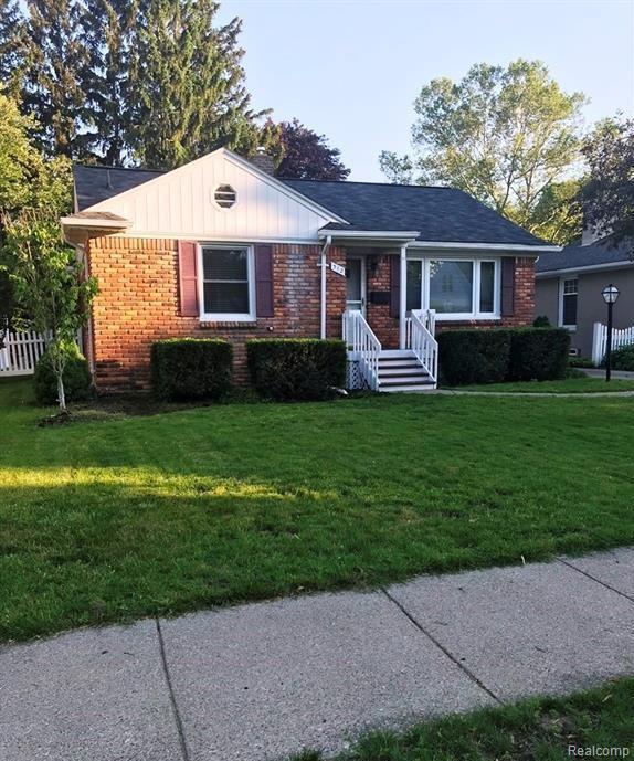 Primary Photo - 312 Northwood Ave
