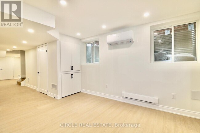 Photo du bâtiment - 3 Hinkson St