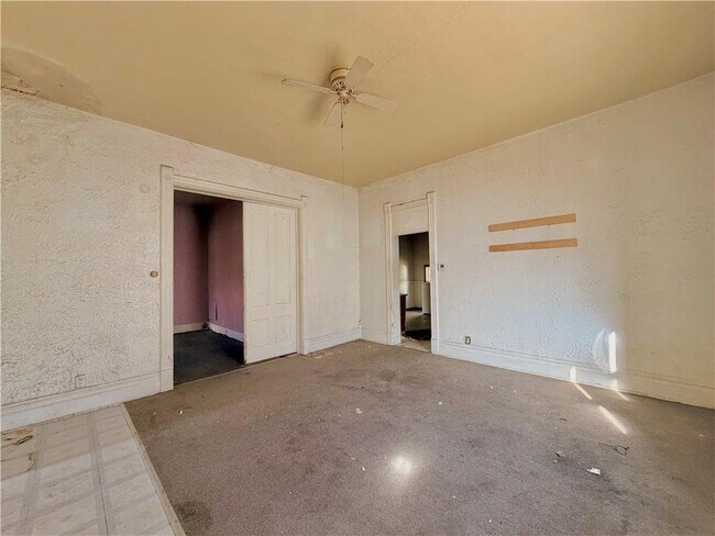 Foto del edificio - 1646 E Wood St