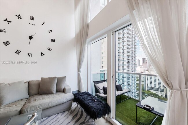 Building Photo - 41 SE 5th St