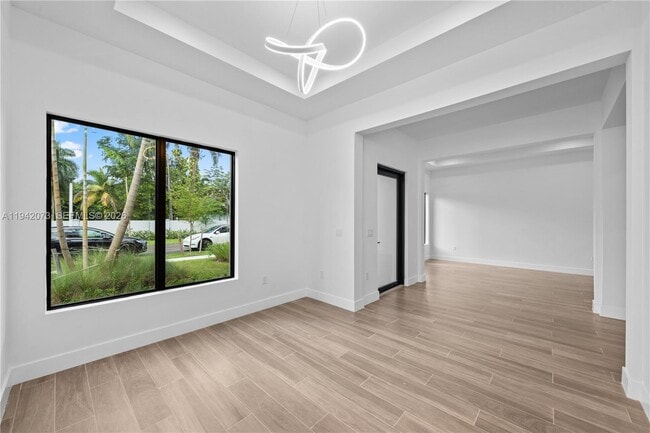 Building Photo - 12190 Rhino Oaks Dr