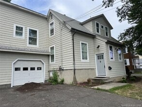 Building Photo - 144 Rakoczy Ave