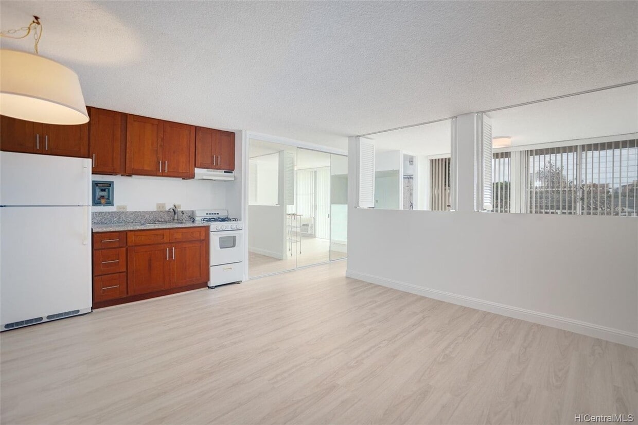 Foto principal - 1 Bedroom - Great Location!