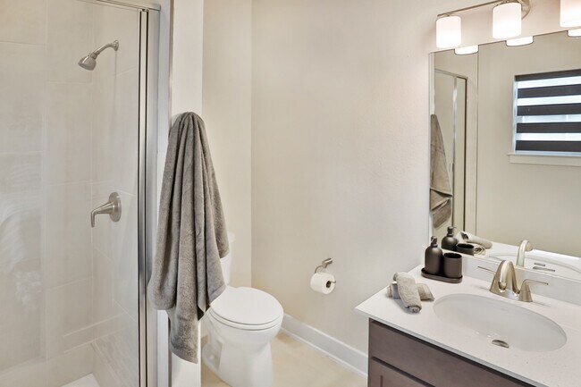 Bedroom 2 features en suite bathroom and 55 in TV - 411 Ira Ave