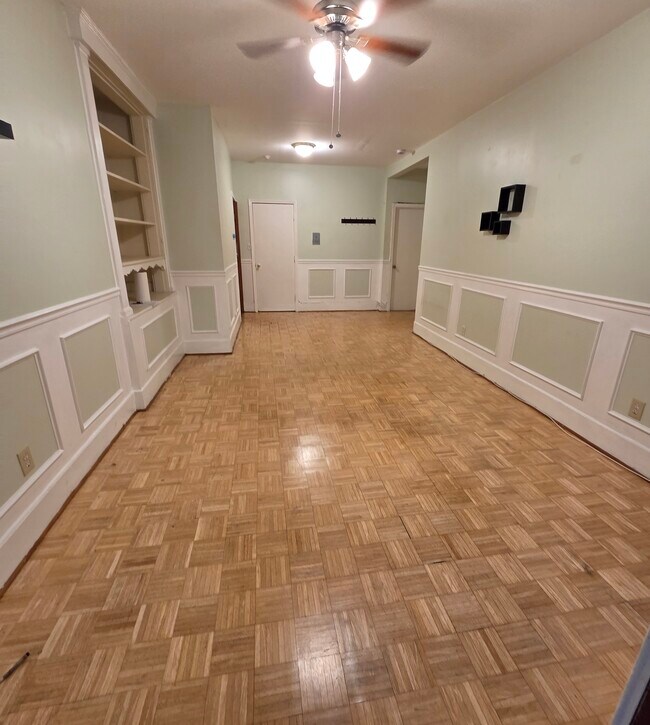 Building Photo - 1710 Commonwealth Ave