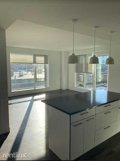 Building Photo - 1 br, 1 bath Apartment - 71 Guest St