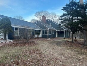 Building Photo - 7 Blueberry Ridge Rd