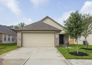 Building Photo - 2765 Madison Ct