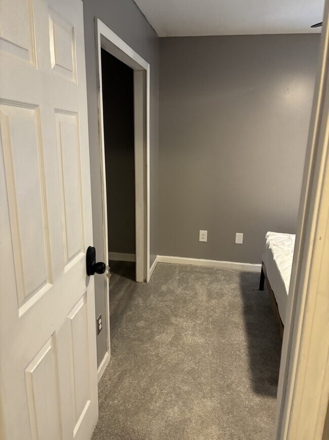 Foto del edificio - 559 Woodlawn Ave NW