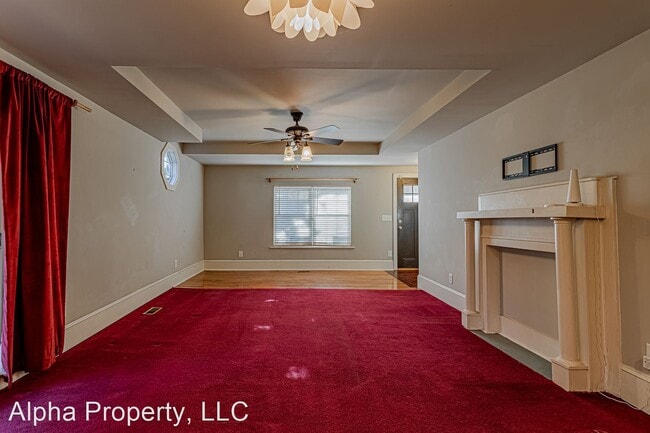 Building Photo - 4 br, 2.5 bath House - 8 Brooks Ave