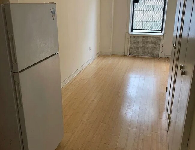 Foto del edificio - 313 S 18th St