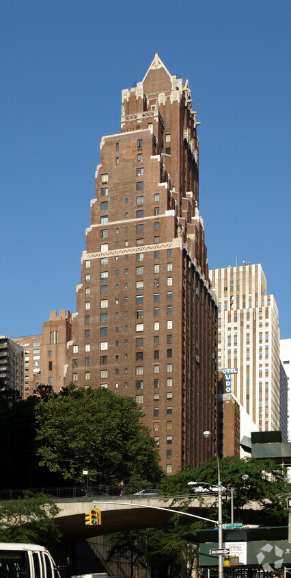 View from the east - Woodstock Tower