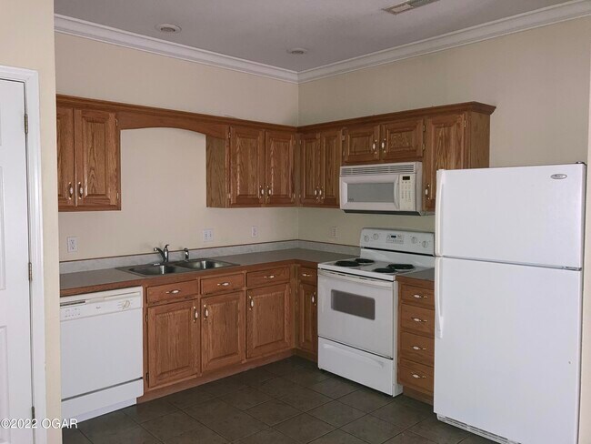 Foto del edificio - 5256 Courtney Ln