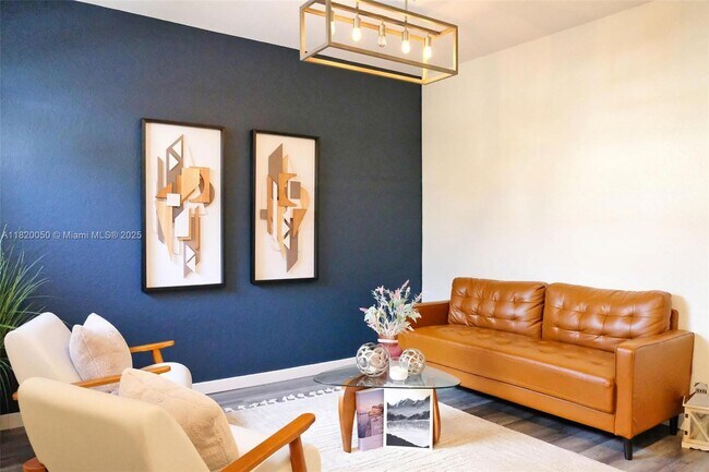 Foto del edificio - 10603 West 33rd Ct